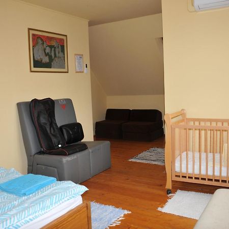 Casa Napsugar Panzio Bed & Breakfast Apostag Oda fotoğraf