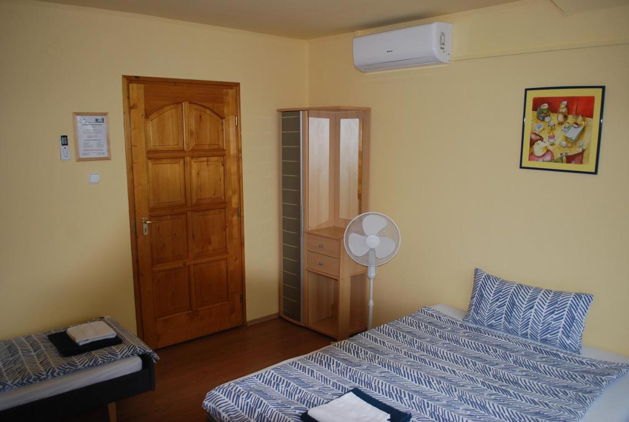 Casa Napsugar Panzio Bed & Breakfast Apostag Dış mekan fotoğraf