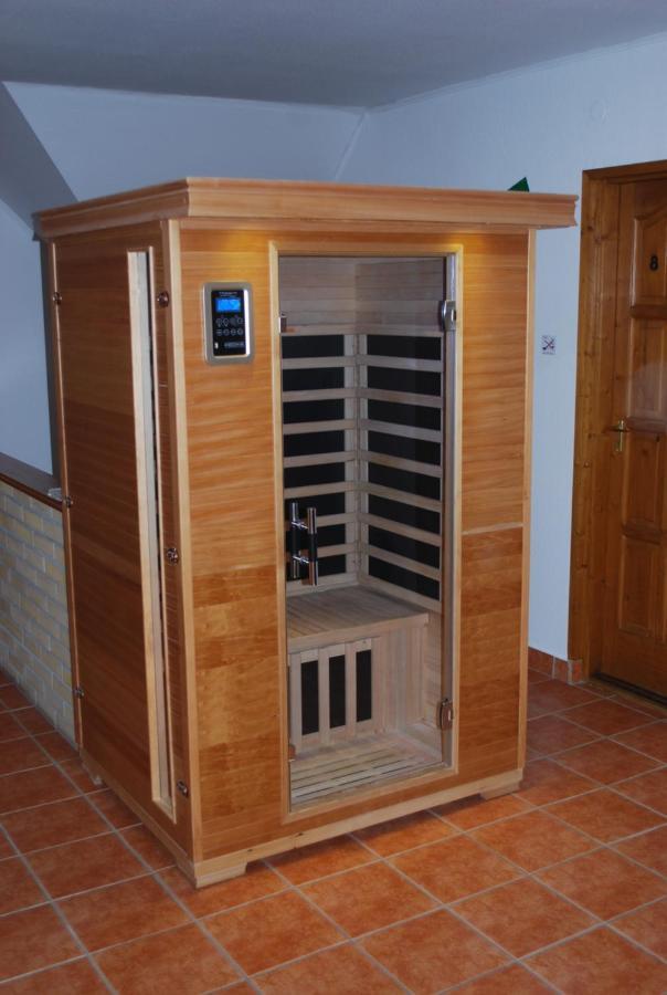Casa Napsugar Panzio Bed & Breakfast Apostag Dış mekan fotoğraf