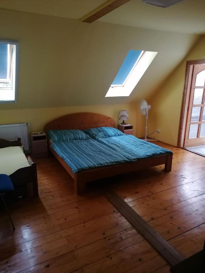 Casa Napsugar Panzio Bed & Breakfast Apostag Dış mekan fotoğraf