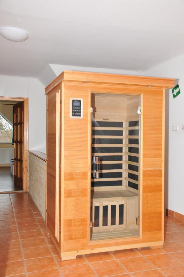 Casa Napsugar Panzio Bed & Breakfast Apostag Dış mekan fotoğraf